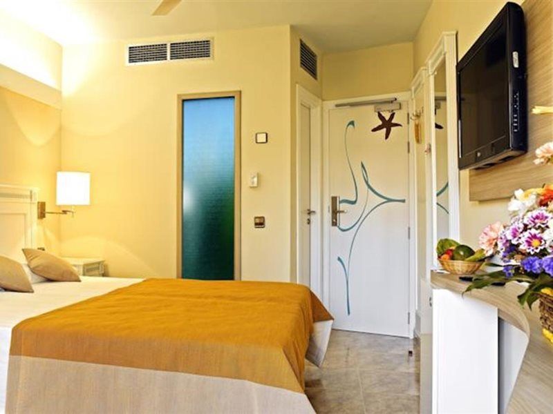 סנטה פונסה Hotel Bahia Del Sol מראה חיצוני תמונה