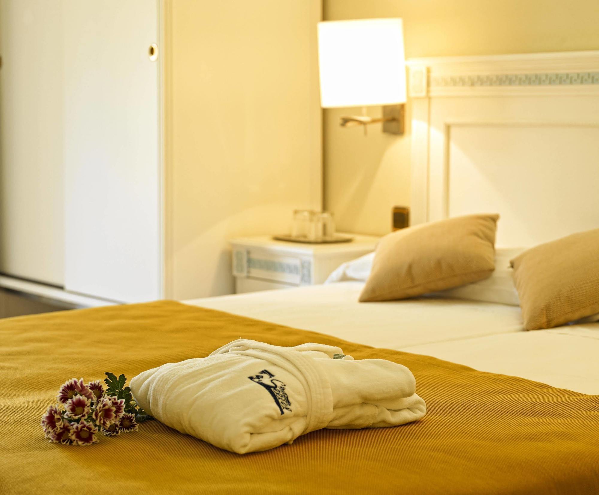 סנטה פונסה Hotel Bahia Del Sol מראה חיצוני תמונה